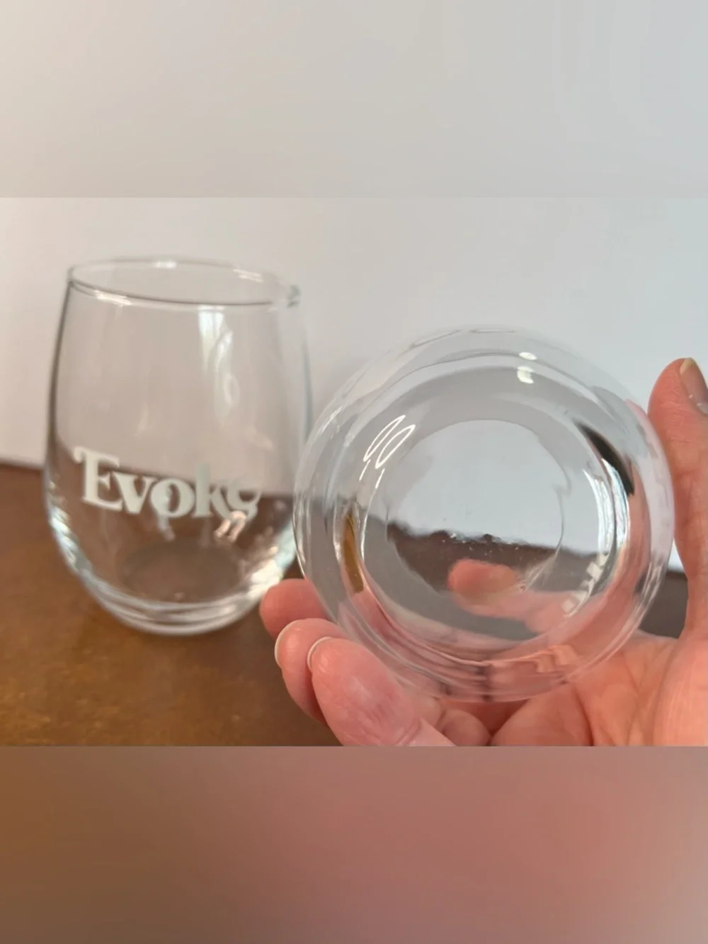 Evoke Winery Stemless Wine Glasses 2, drinks, bar, cups - Picture 3 of 5
